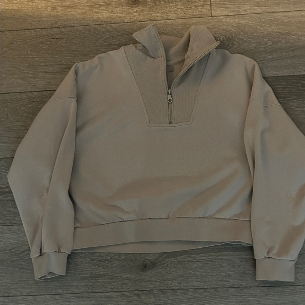 H&M Light Taupe Half-Zip Cropped Sweatshirt Jacket